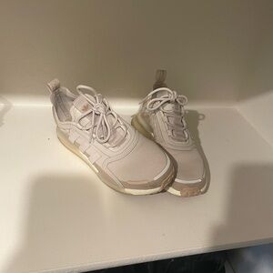 Youth adidas size 6 fits woman’s 7